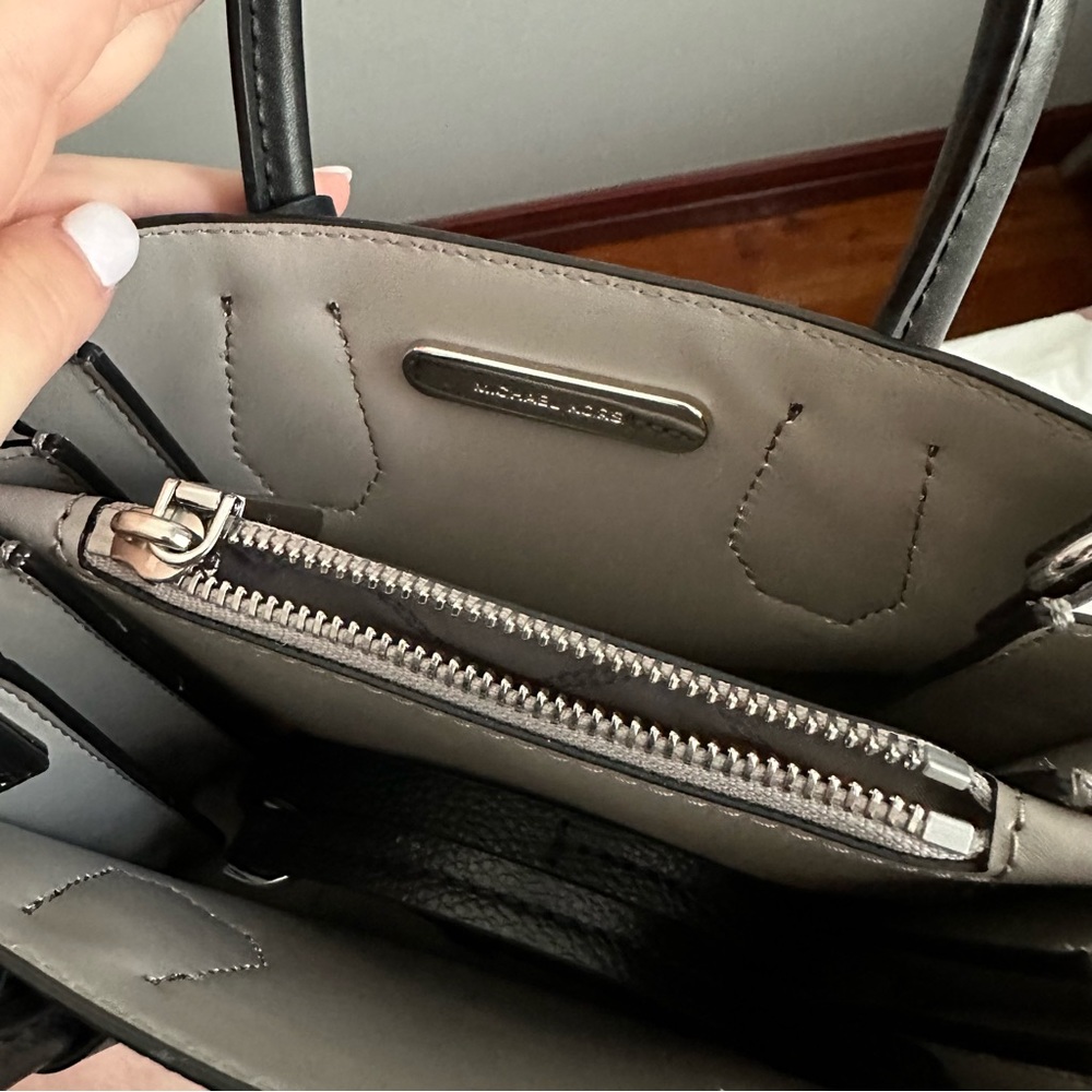 Michael Kors Mini Mercer Bag - Picture 6 of 9